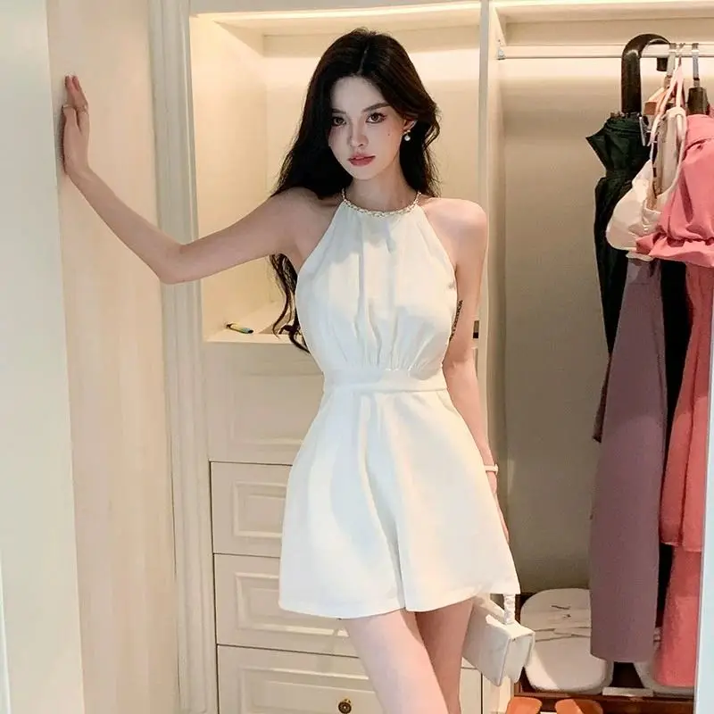 Summer Clothing Trends 2025 - Cool White Woman Shorts Office Light