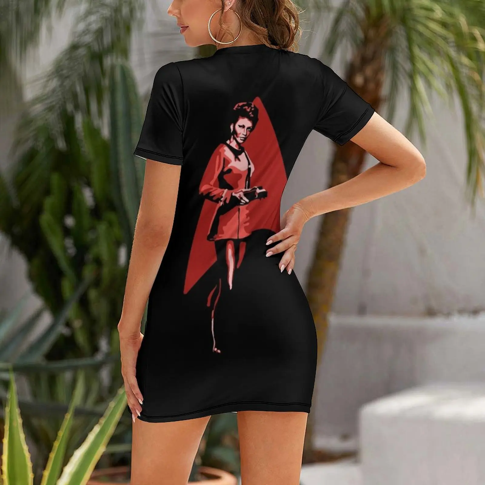 Star Trek Uhura Short-Sleeved  - Summer Clothing Trends 2025 recension och pris