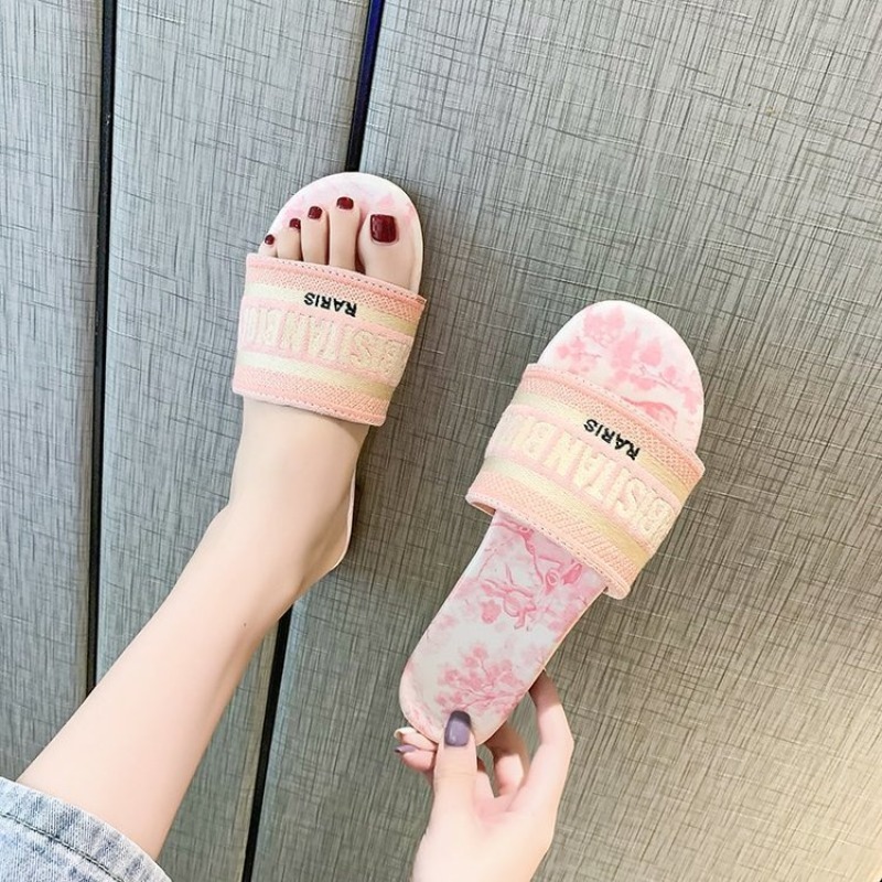 Women's Fashion Flat Slippers  - Summer Quotes recension och pris
