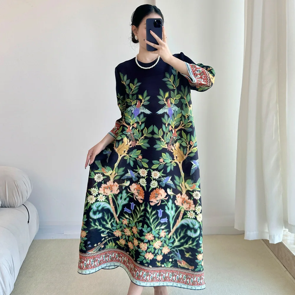 Miyake Vintage Print Dress Sev - Summer 2025 Clothing Essentials recension och pris